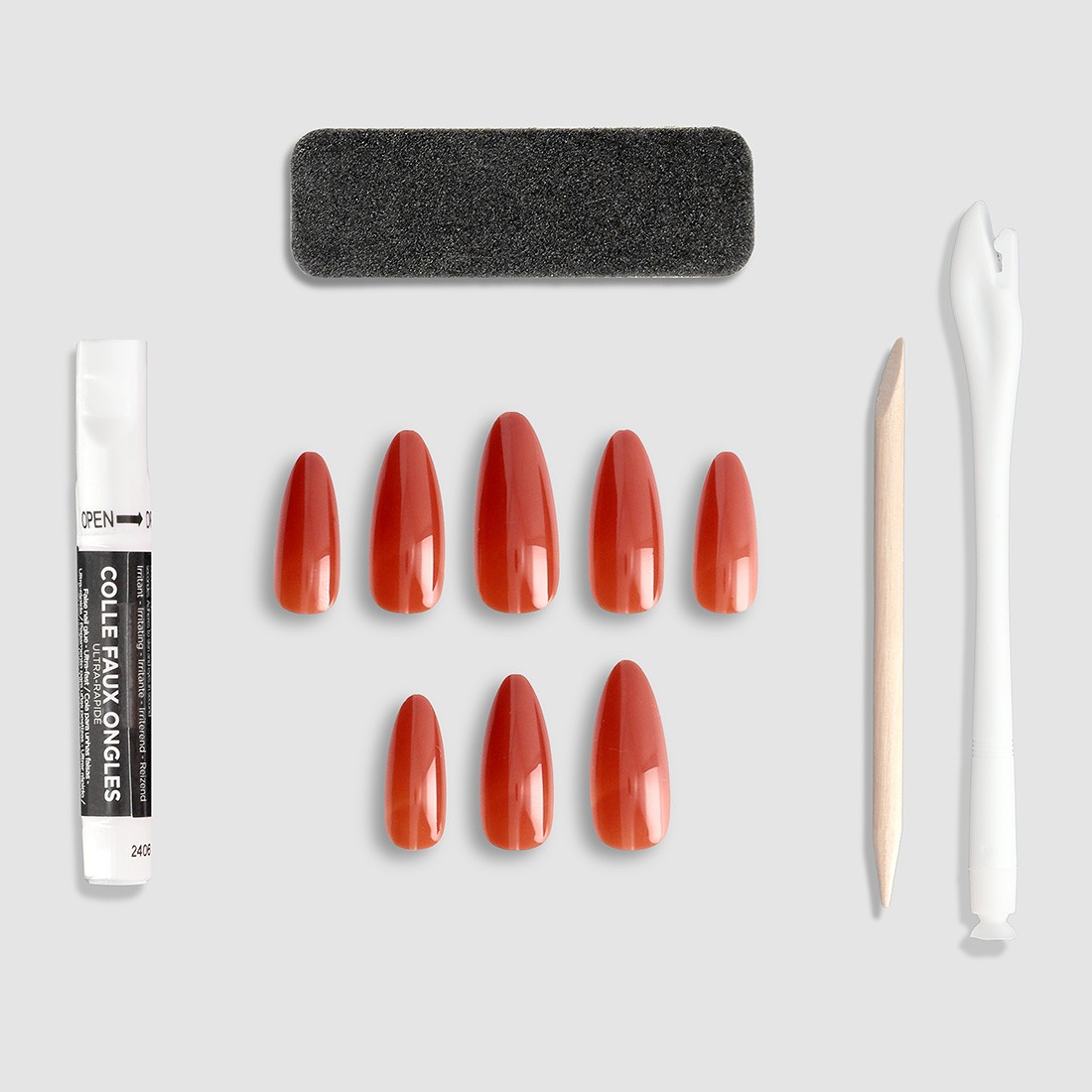 Faux ongles amandes rouge x24