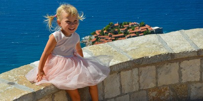 3 coiffures pour accompagner vos enfants dans leurs journées mouvementées