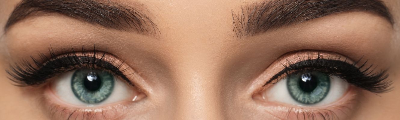 Sourcils : tendances, épilation, volume… le guide ultime pour sublimer votre regard