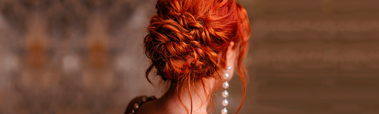 Quelles coiffures adopter pour les fêtes de fin d'année 