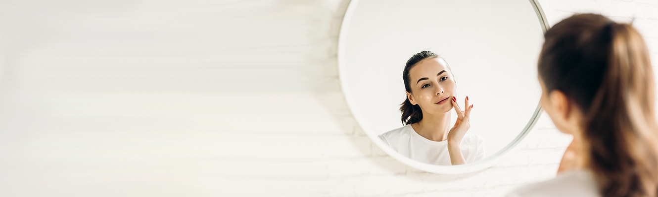 Comment faire tenir son maquillage toute la journée?